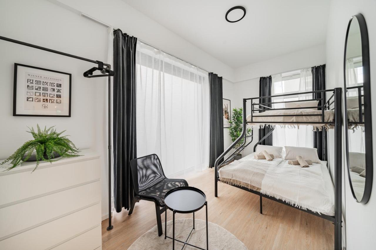 Chic Central City Rooms By Home2 Viena Exterior foto