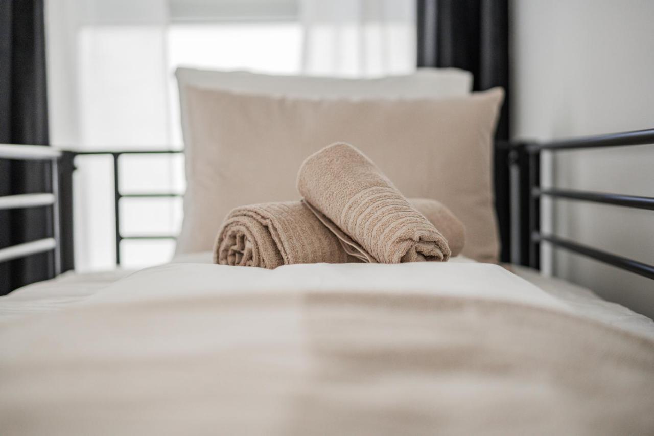 Chic Central City Rooms By Home2 Viena Exterior foto